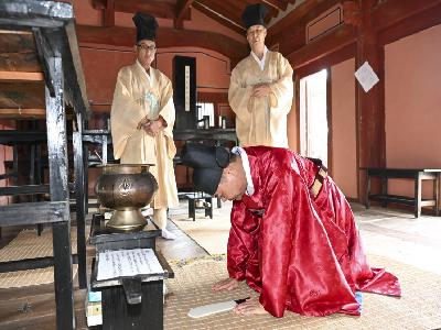 문경향교, 김학홍 문경시장의 취임을 알리는 고유제(告由祭) 봉행